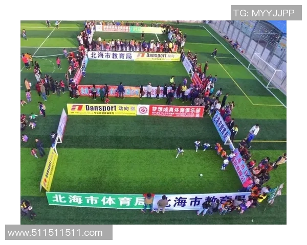 球星豪宅揭秘：足球之王们的奢华生活与梦想家园